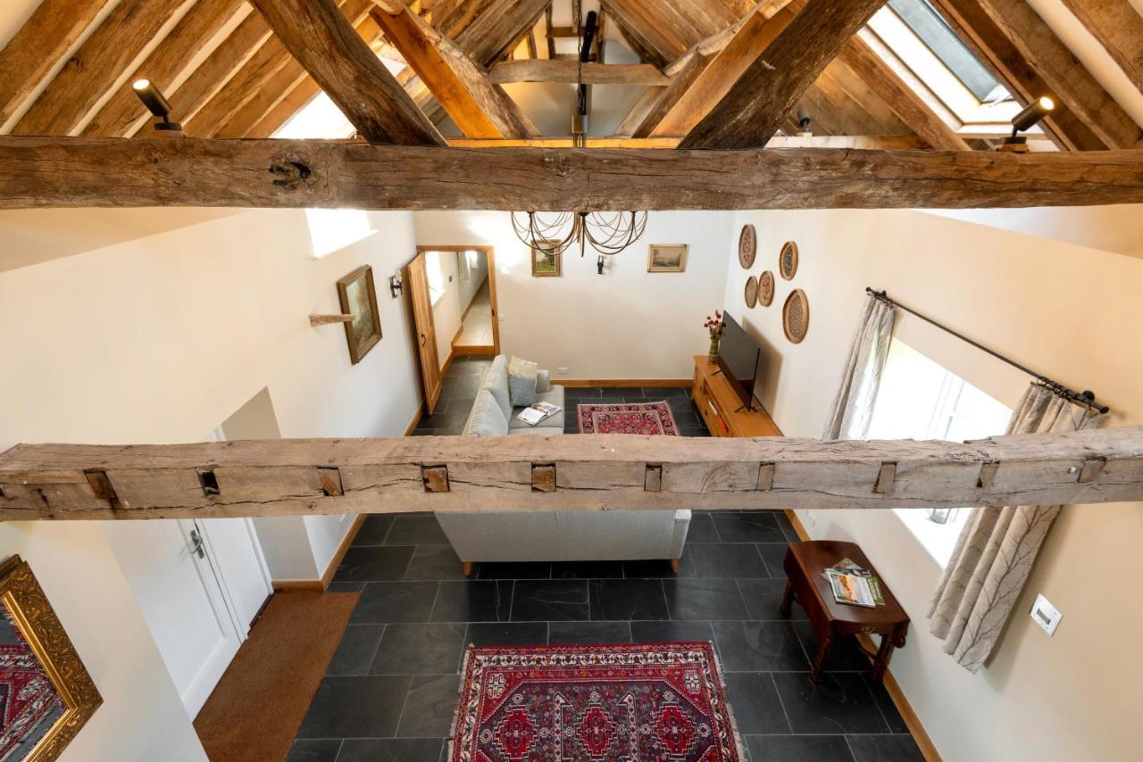 Barrow Hill Barns Villa Petersfield Exterior photo